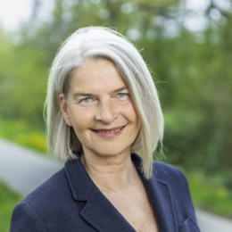 Kroll Anja